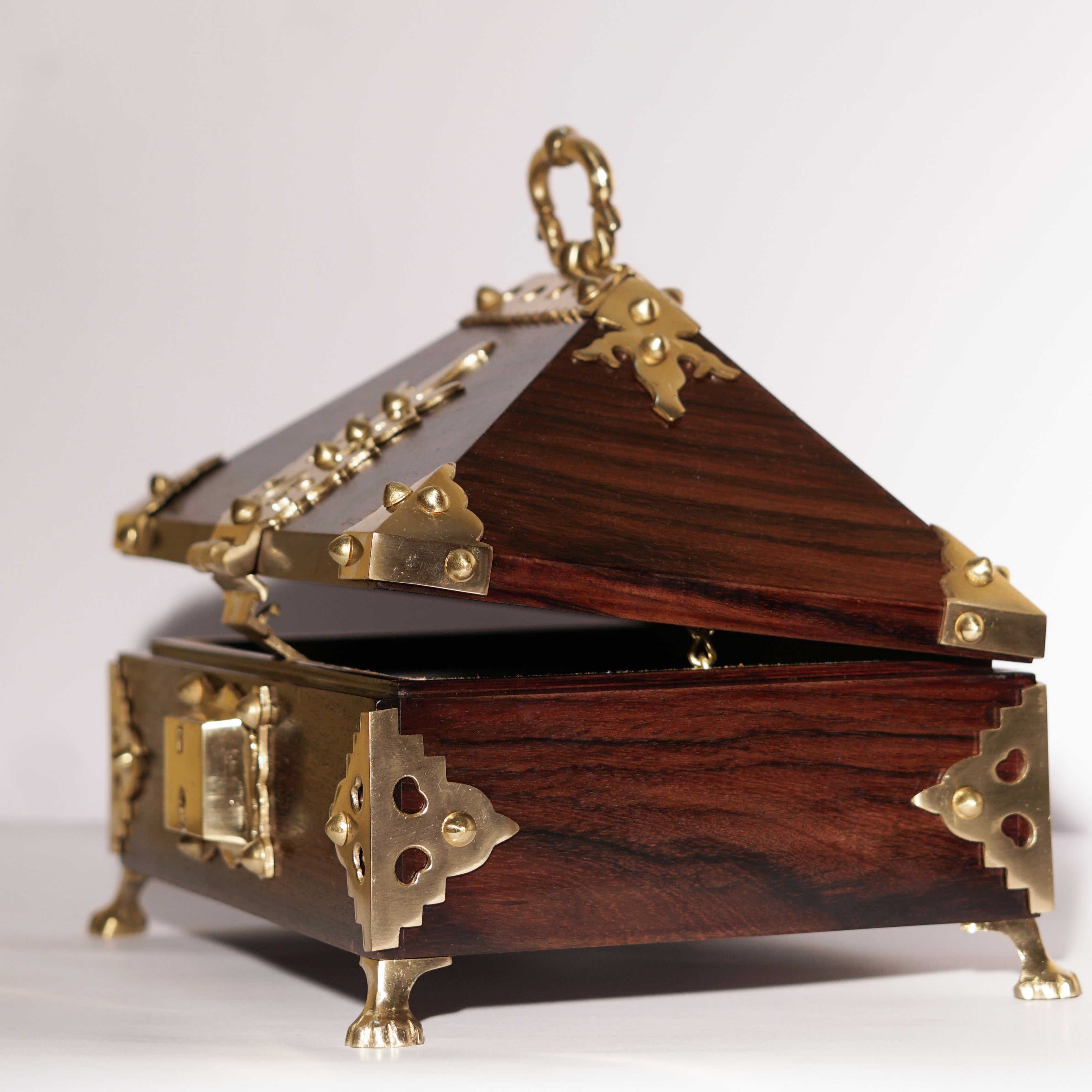 NETTOOR BOX ( NETTOOR PETTI)