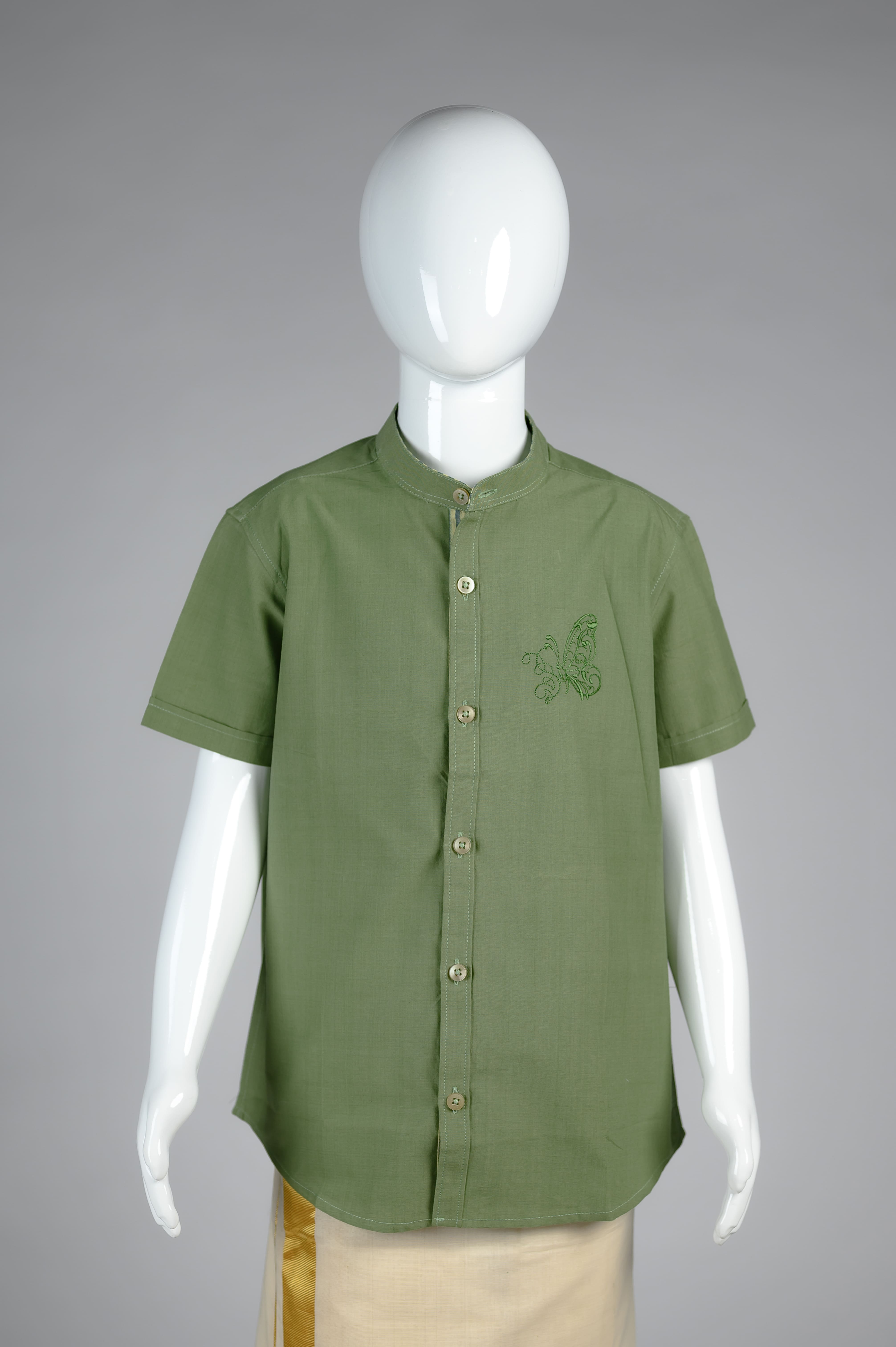 Junior Commando Boys Cotton Solid Half Sleeve Shir...